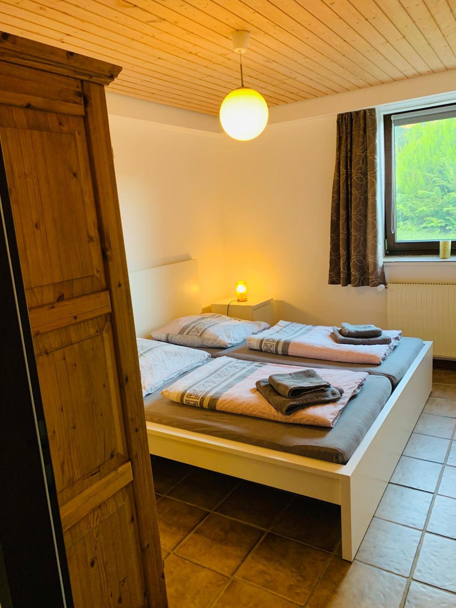 Losenberg Apartment *